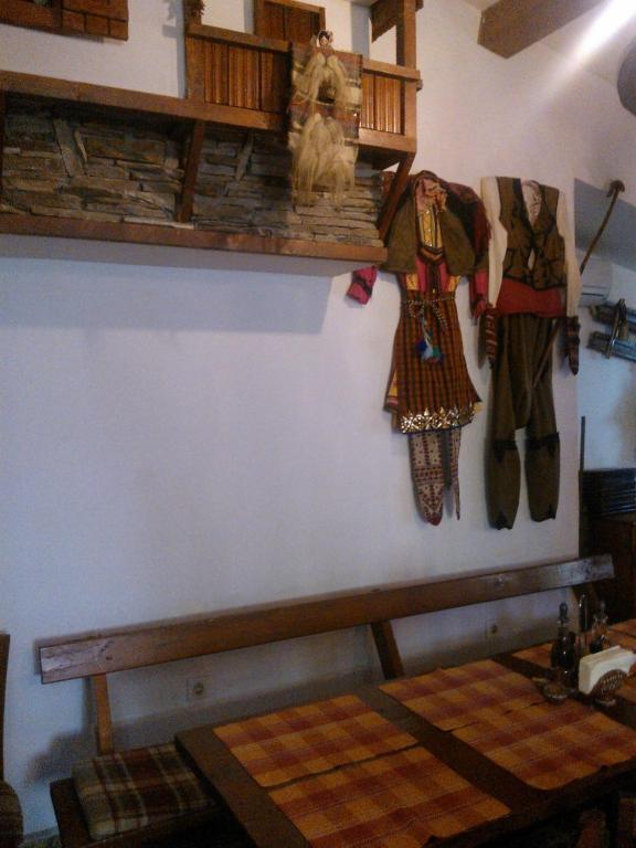 Family Hotel Veronika Девін Екстер'єр фото